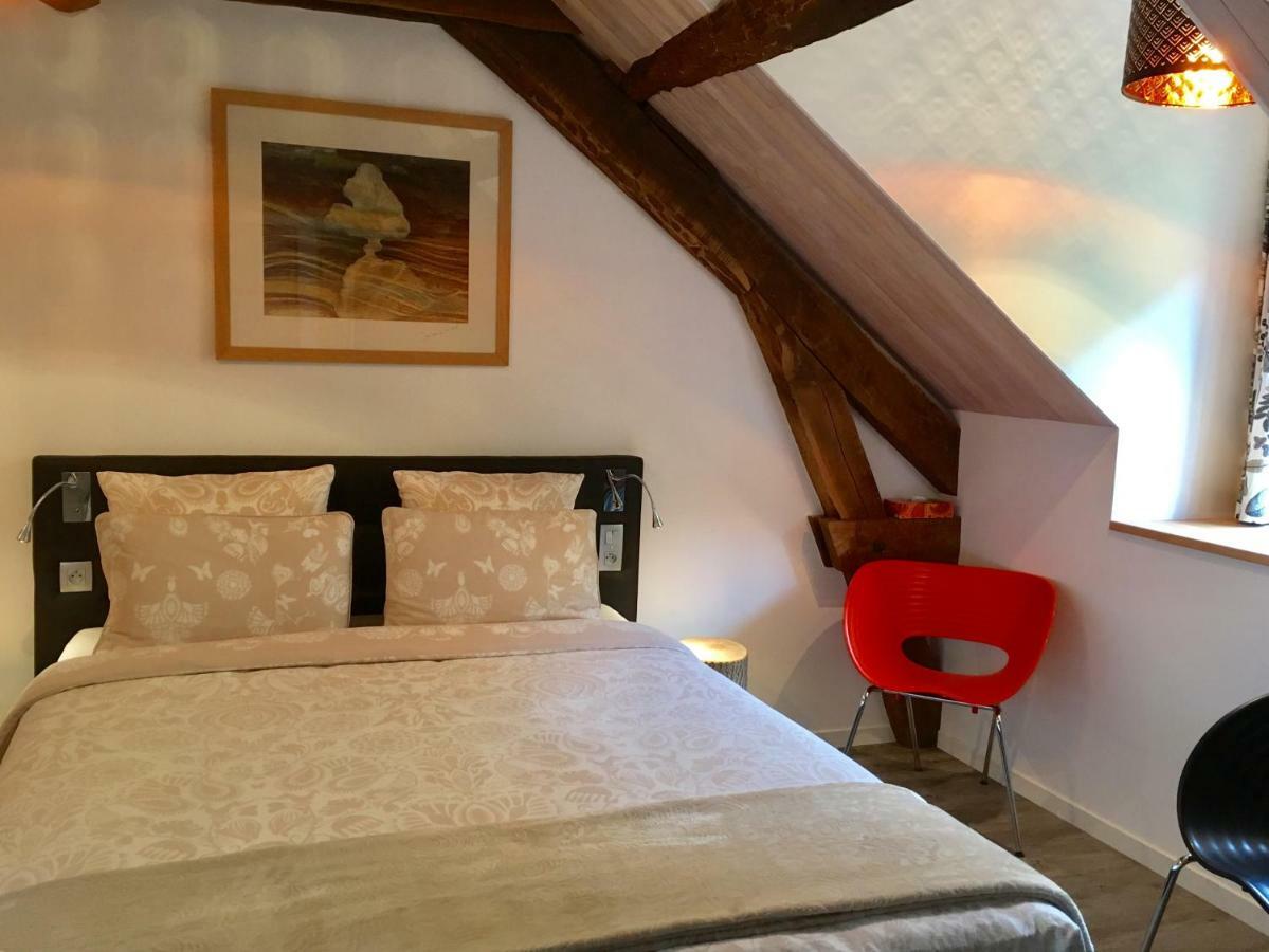 Moulin De La Fayolle Panzió Blot-l'Église Kültér fotó